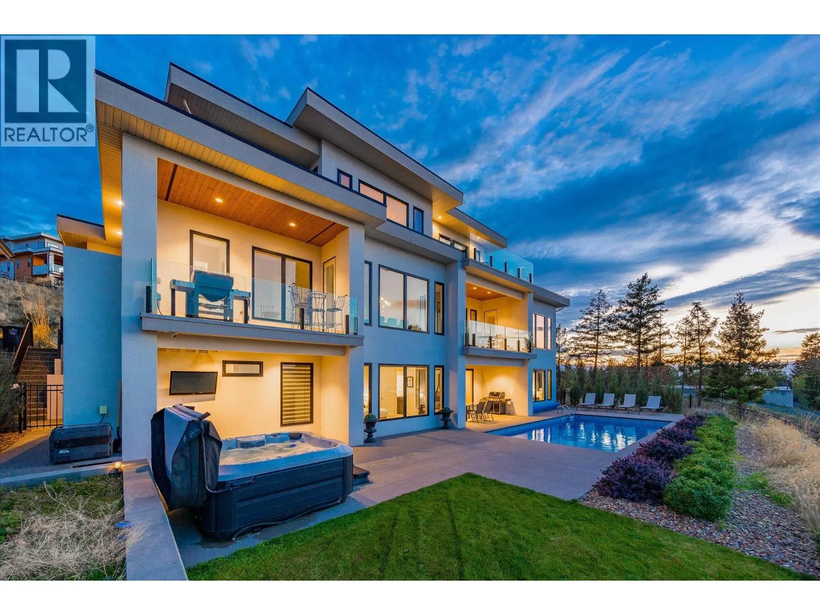 980 Ledgeview Court