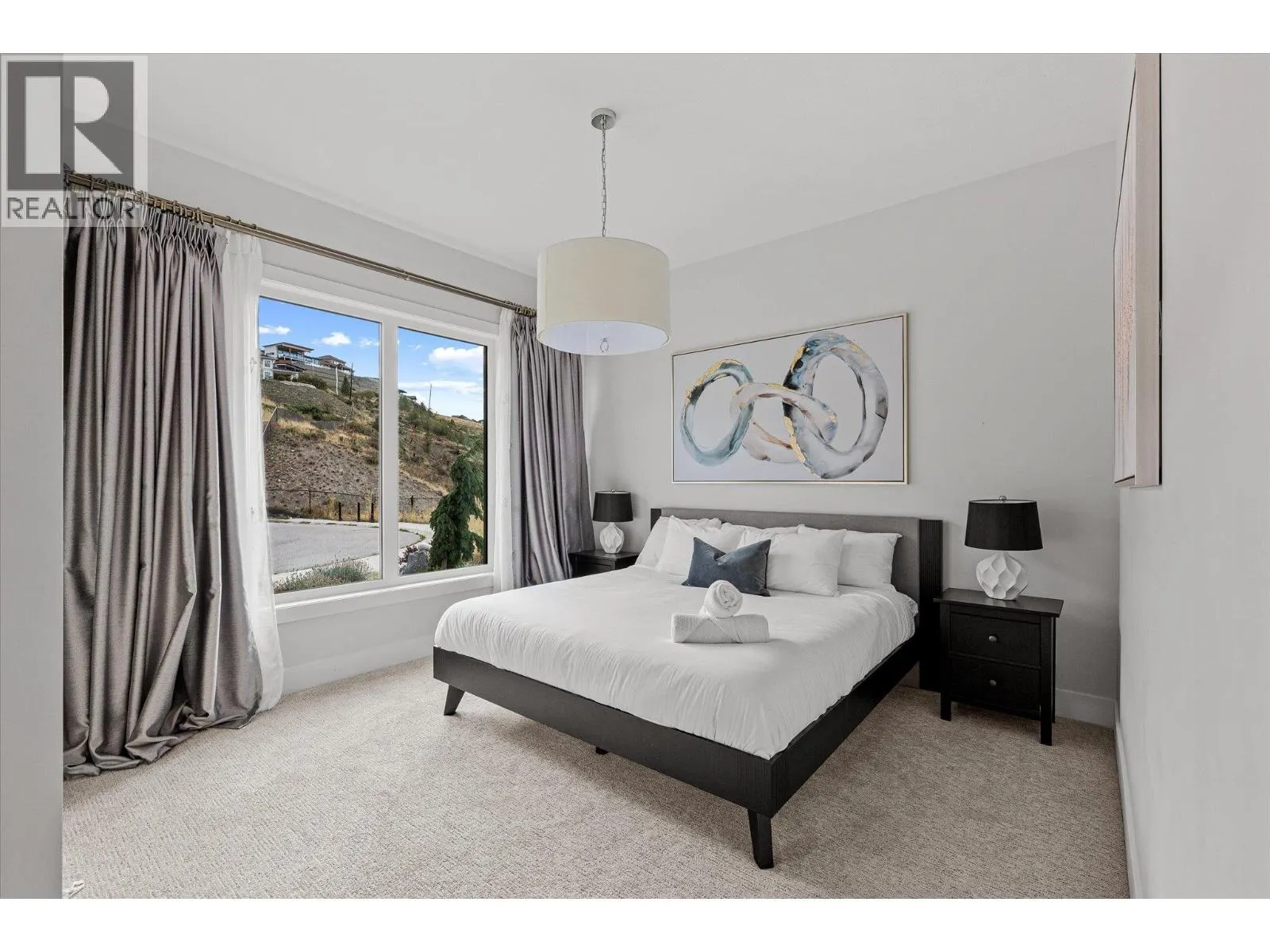 980 Ledgeview Court