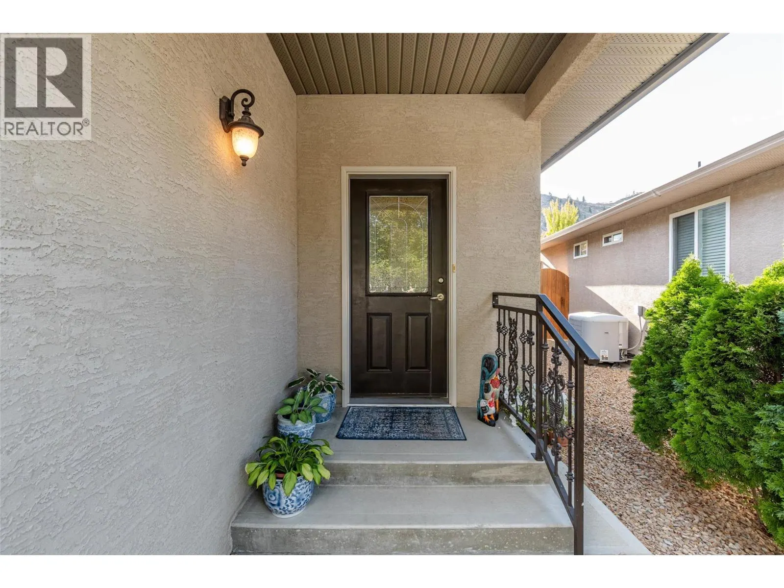 6676 OXBOW Crescent