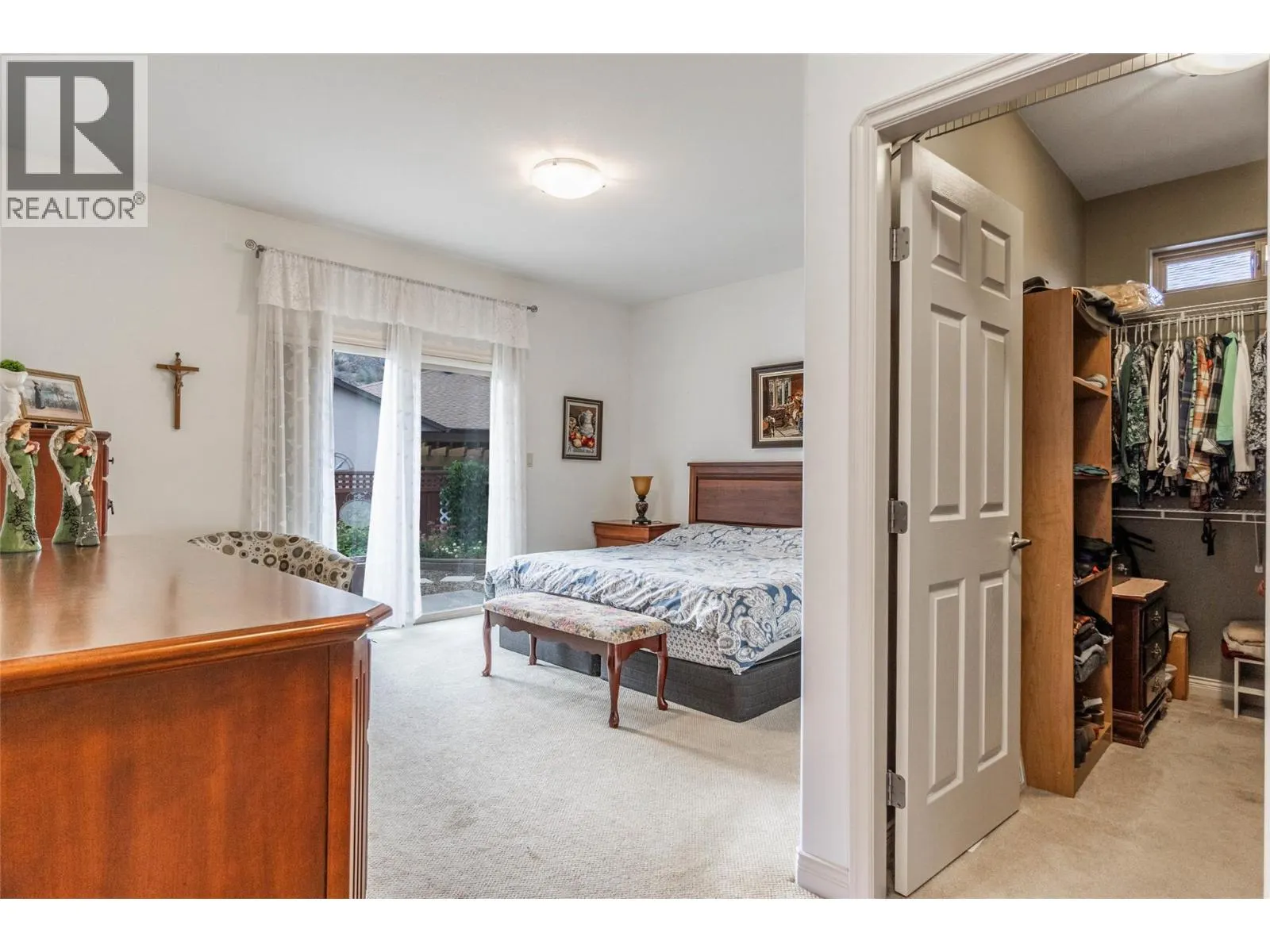 6676 OXBOW Crescent
