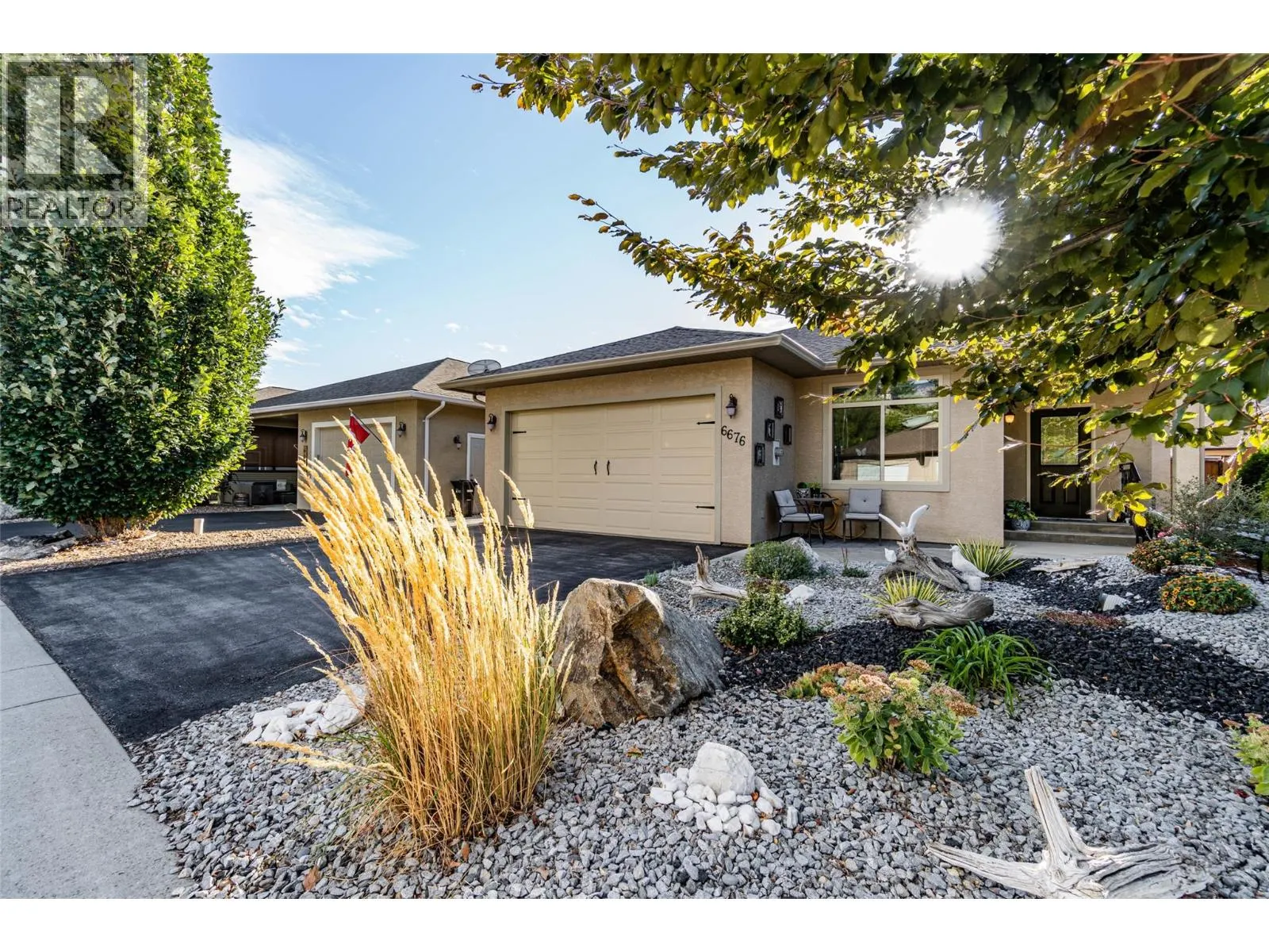 6676 OXBOW Crescent