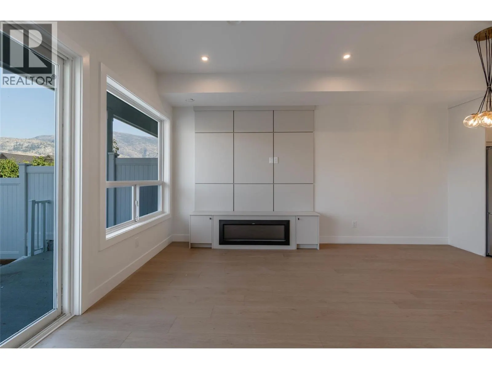 384 Chardonnay Avenue