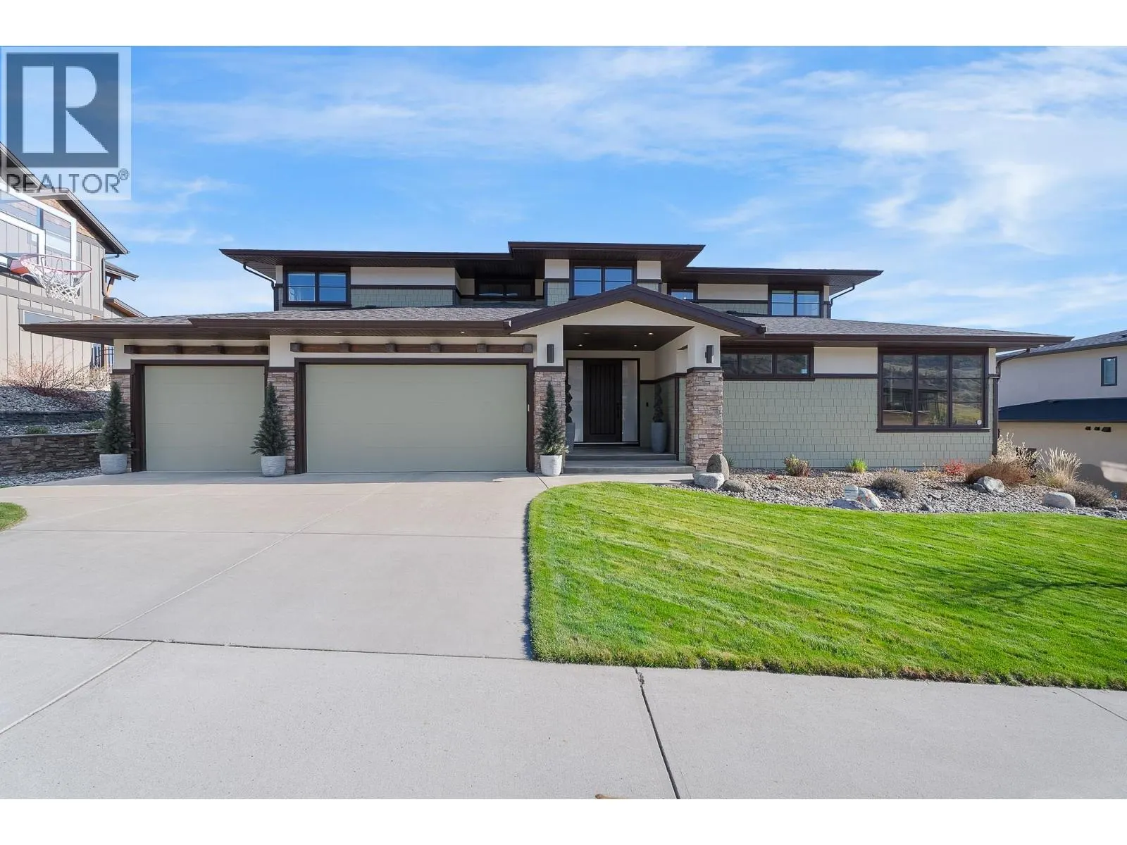 229 Holloway Drive