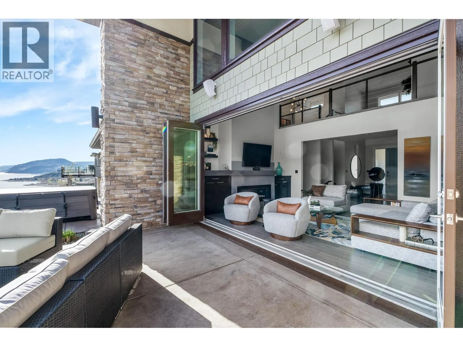229 Holloway Drive