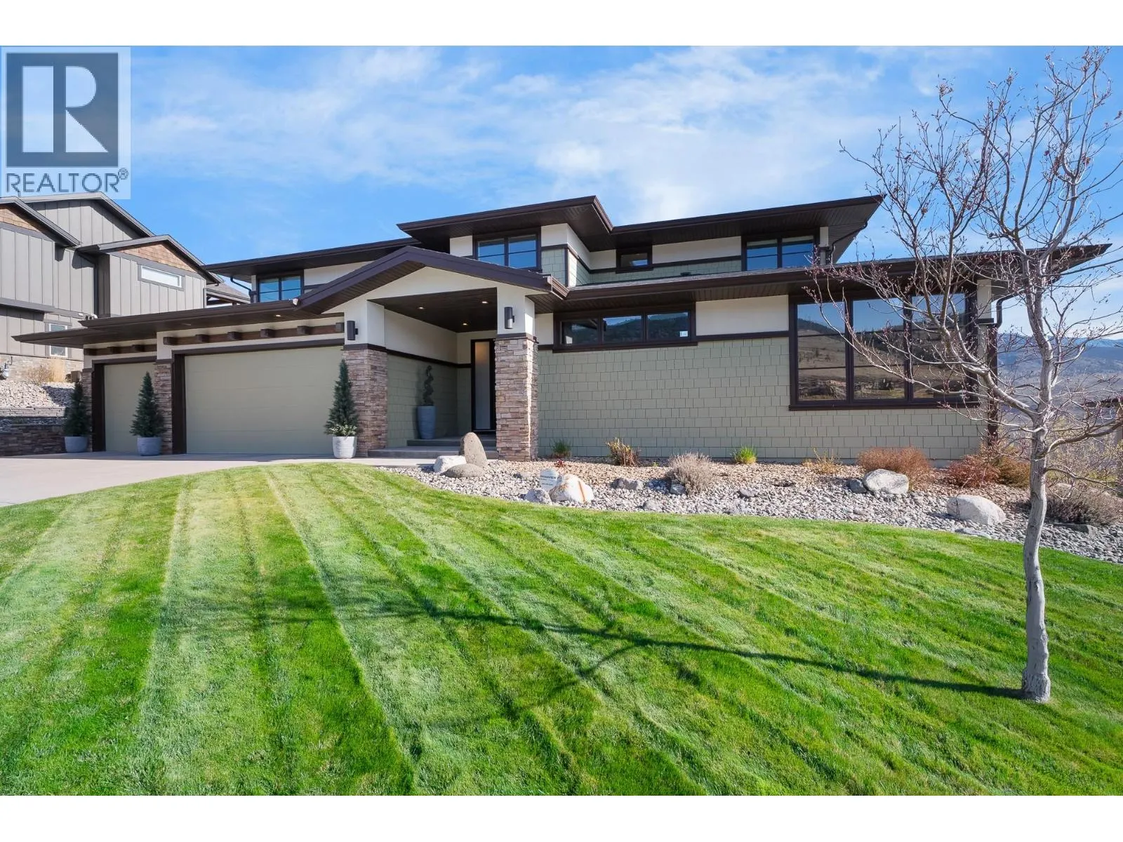 229 Holloway Drive