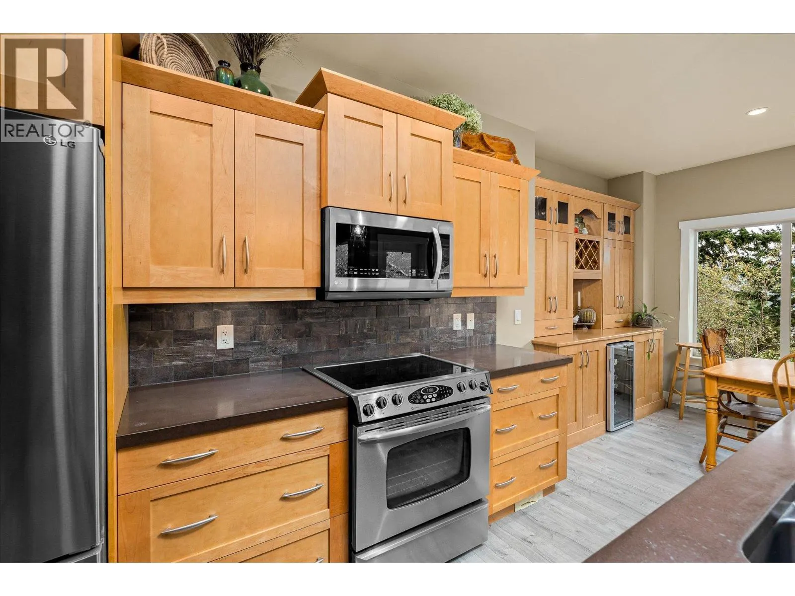 2551 Paramount Drive