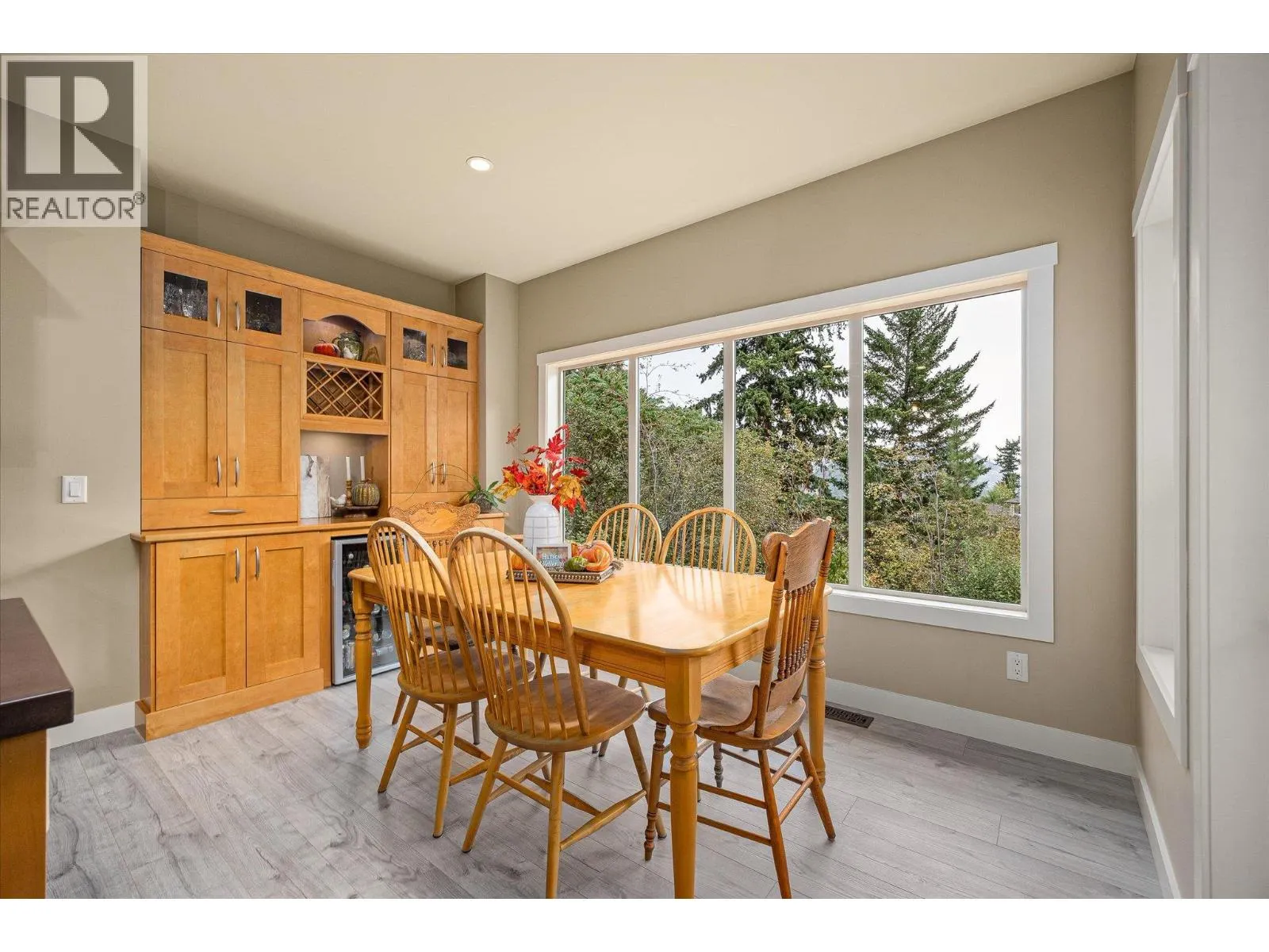 2551 Paramount Drive