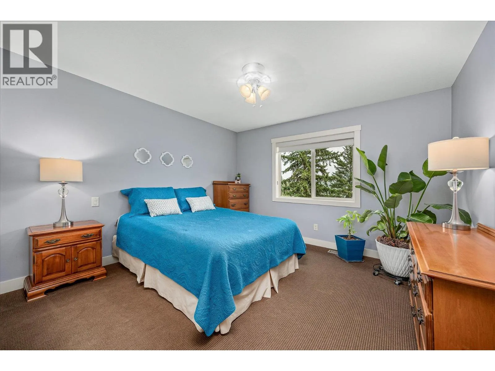 2551 Paramount Drive