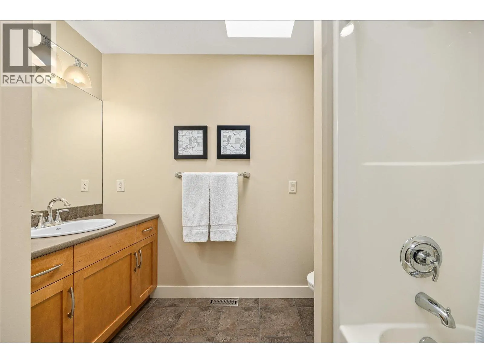 2551 Paramount Drive