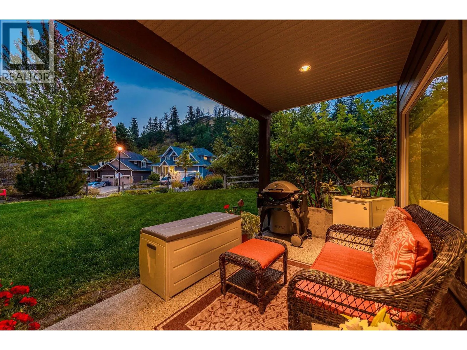 2551 Paramount Drive