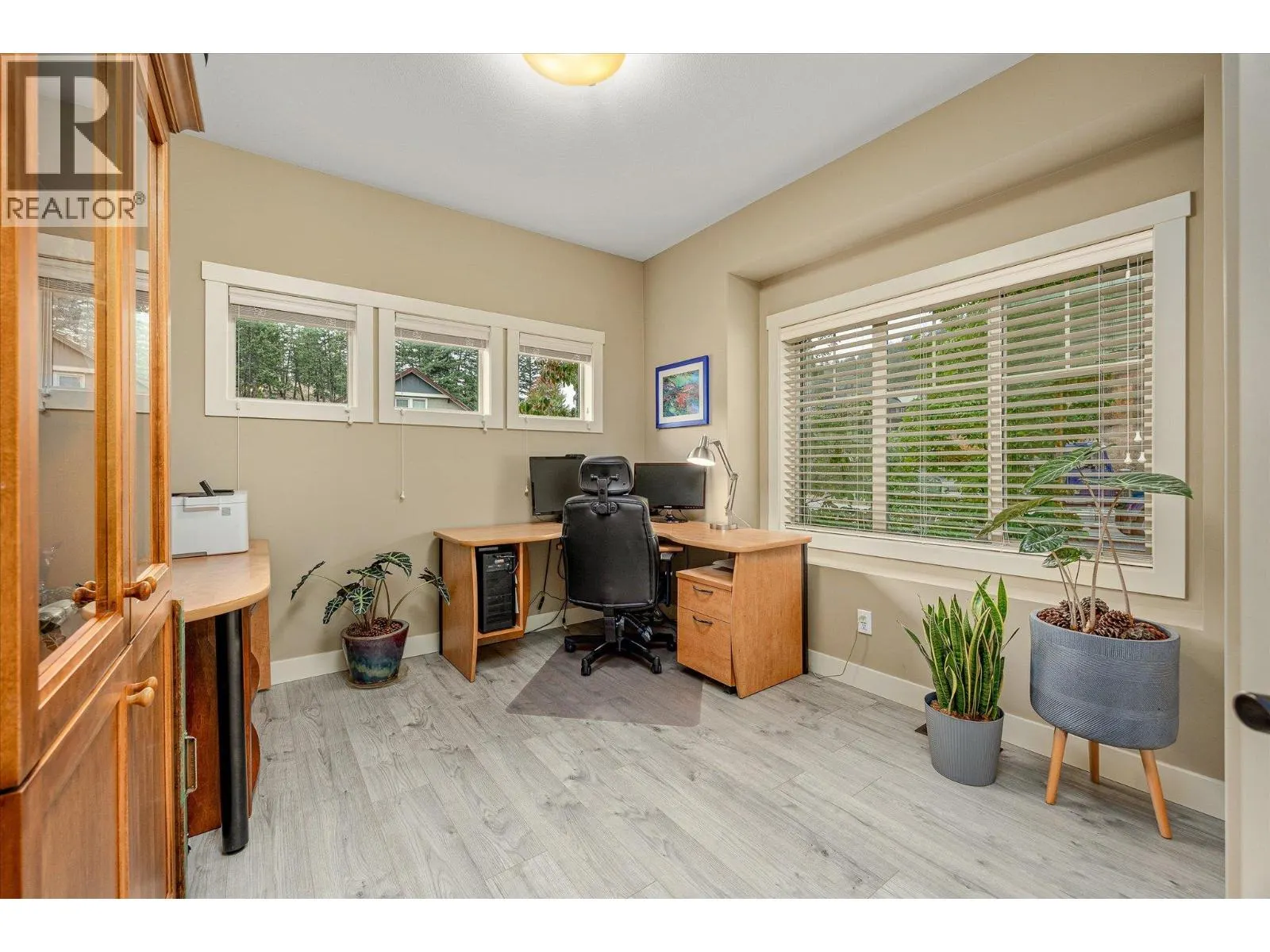 2551 Paramount Drive