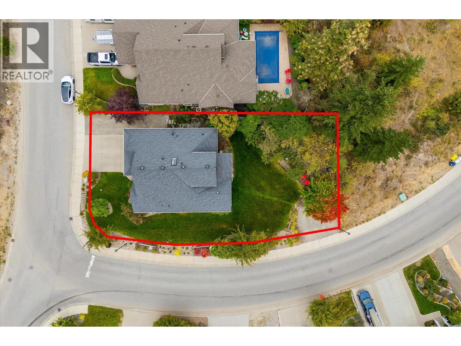 2551 Paramount Drive