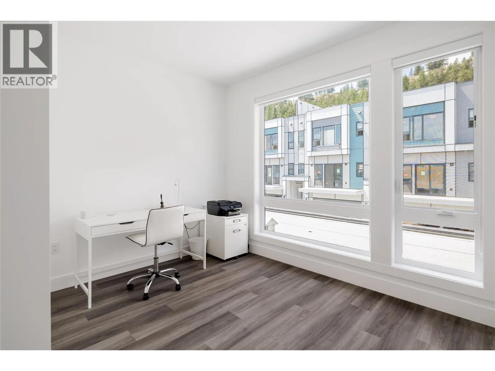 2100 Campbell Road Unit# 160
