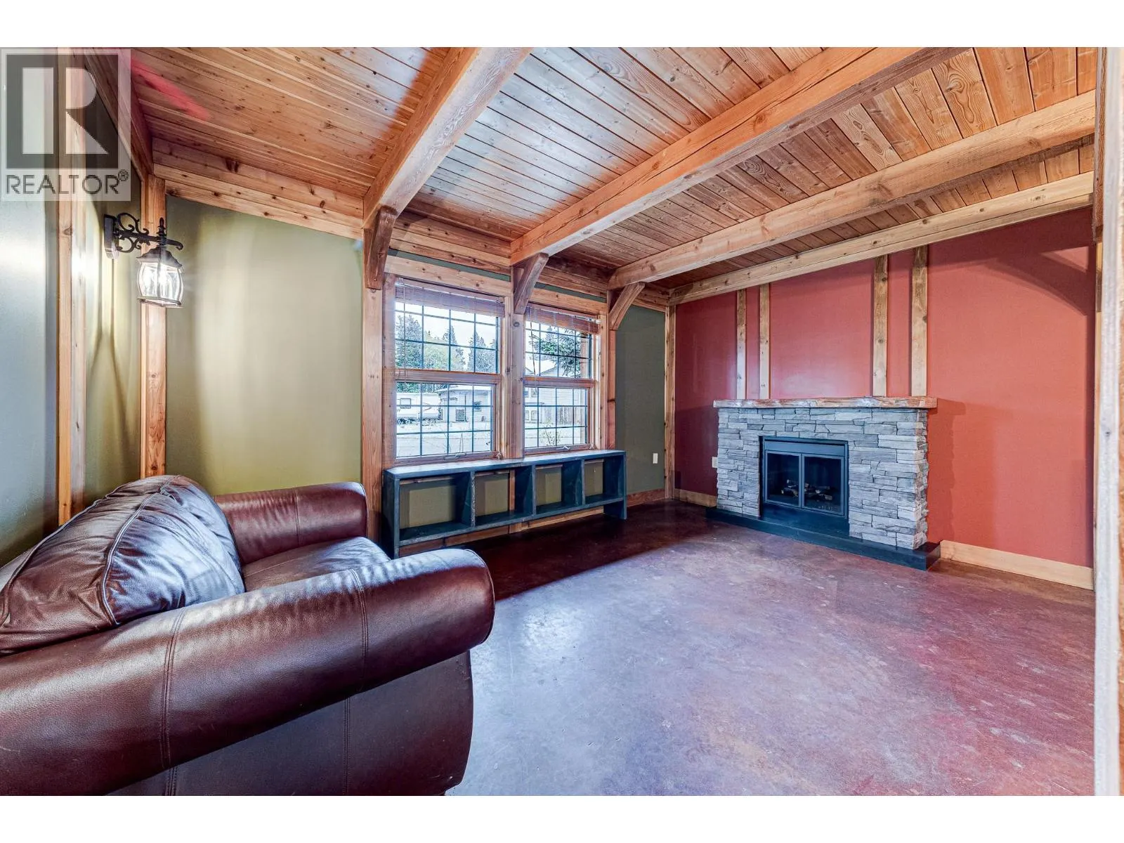 1325 WILDWOOD Drive