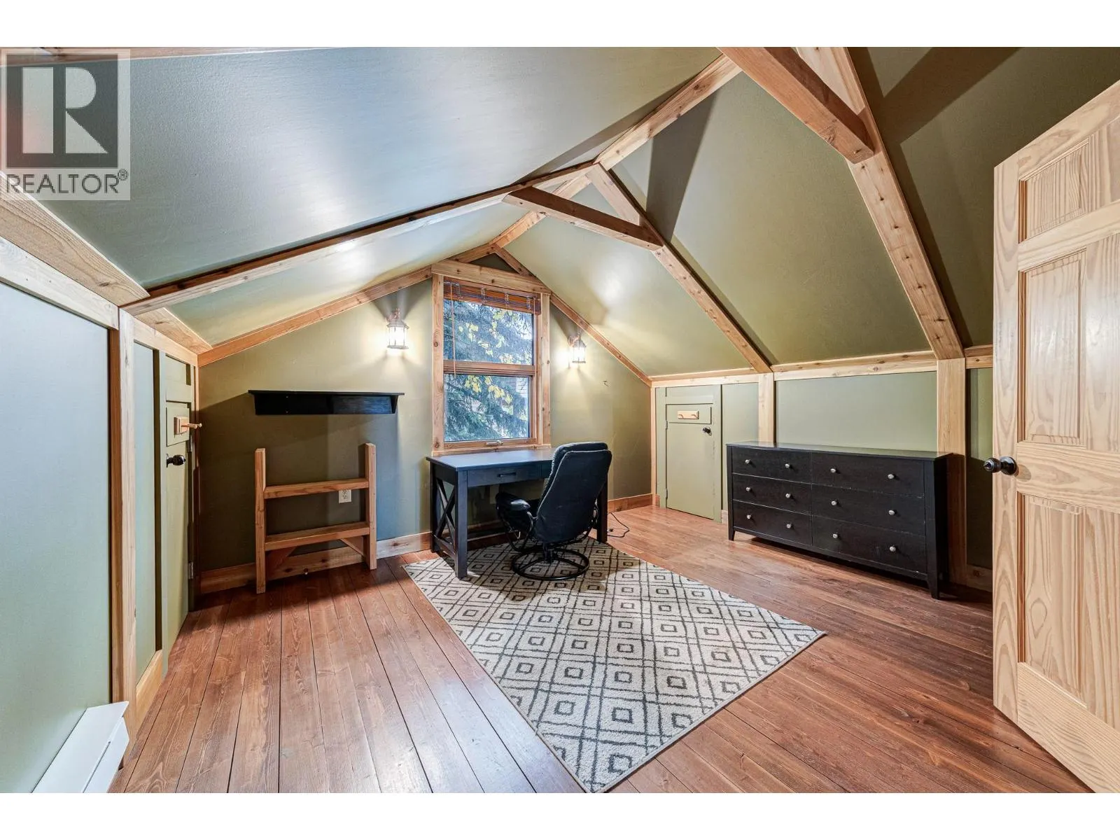 1325 WILDWOOD Drive
