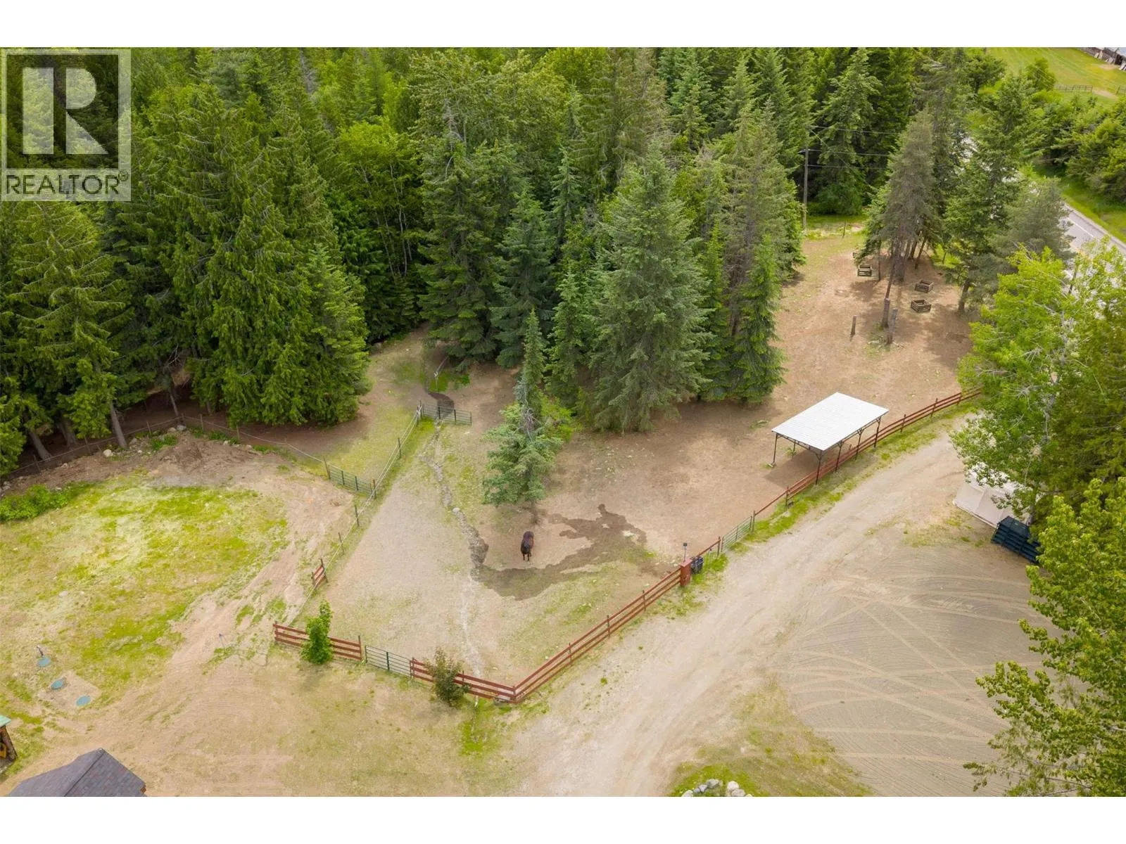 800 Highway 22