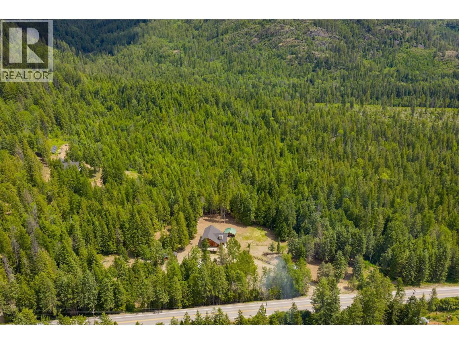 800 Highway 22