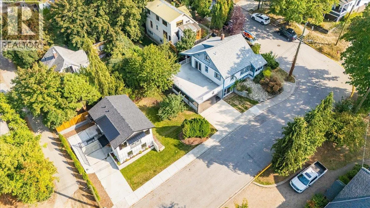 301 carbonate Street