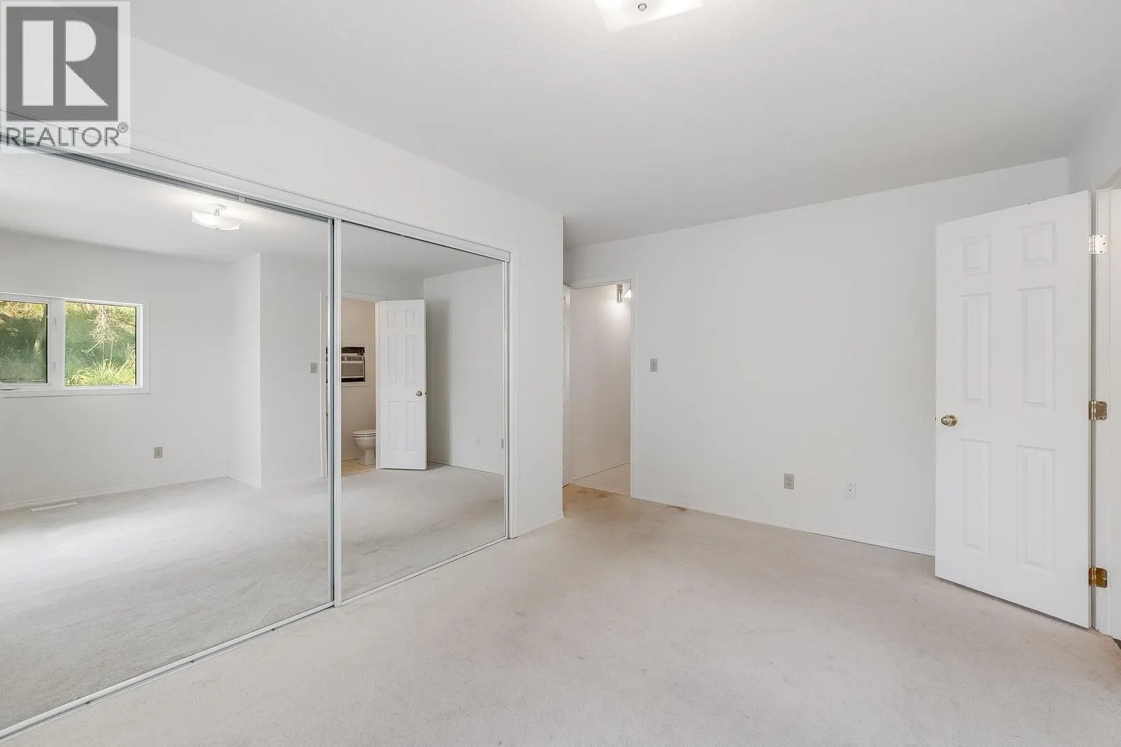 457 Poplar Point Drive