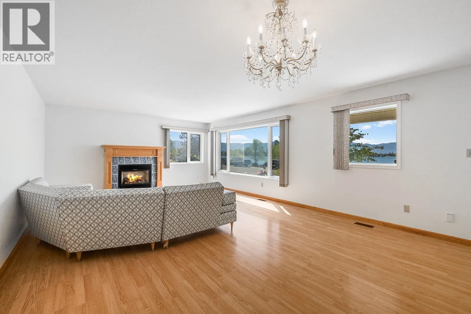457 Poplar Point Drive