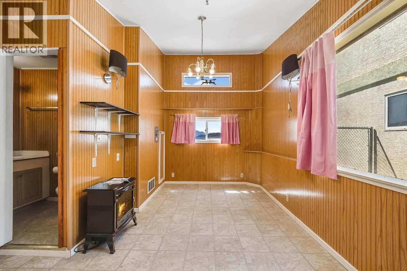 457 Poplar Point Drive