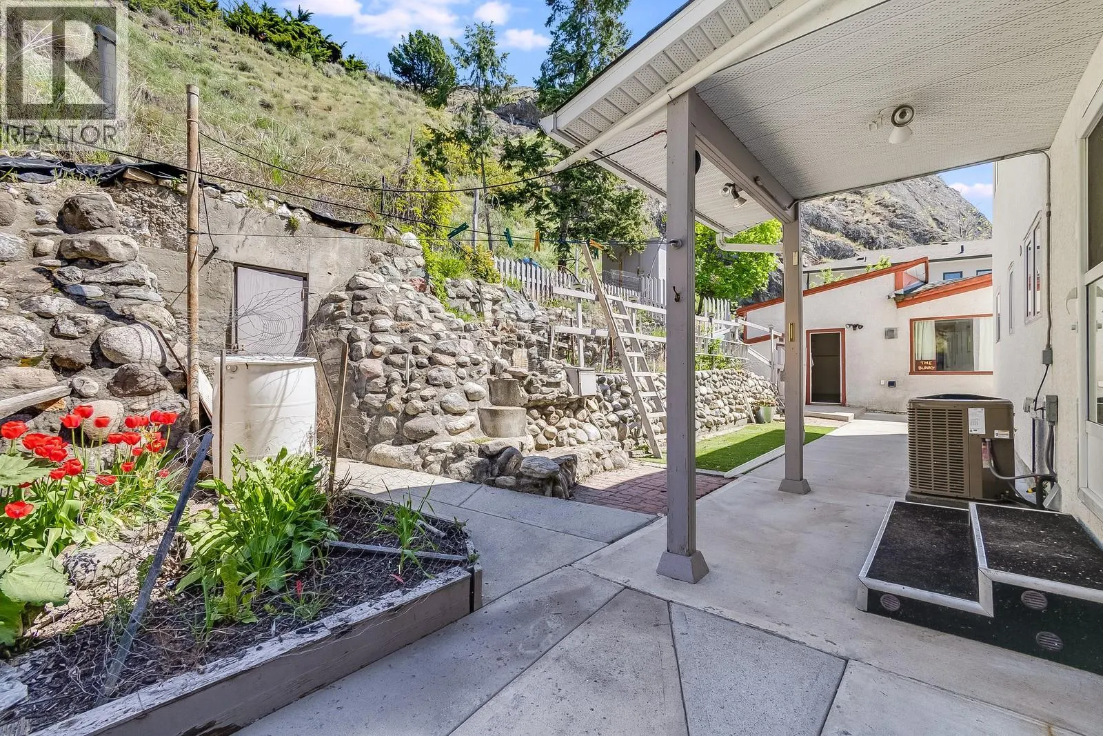 457 Poplar Point Drive
