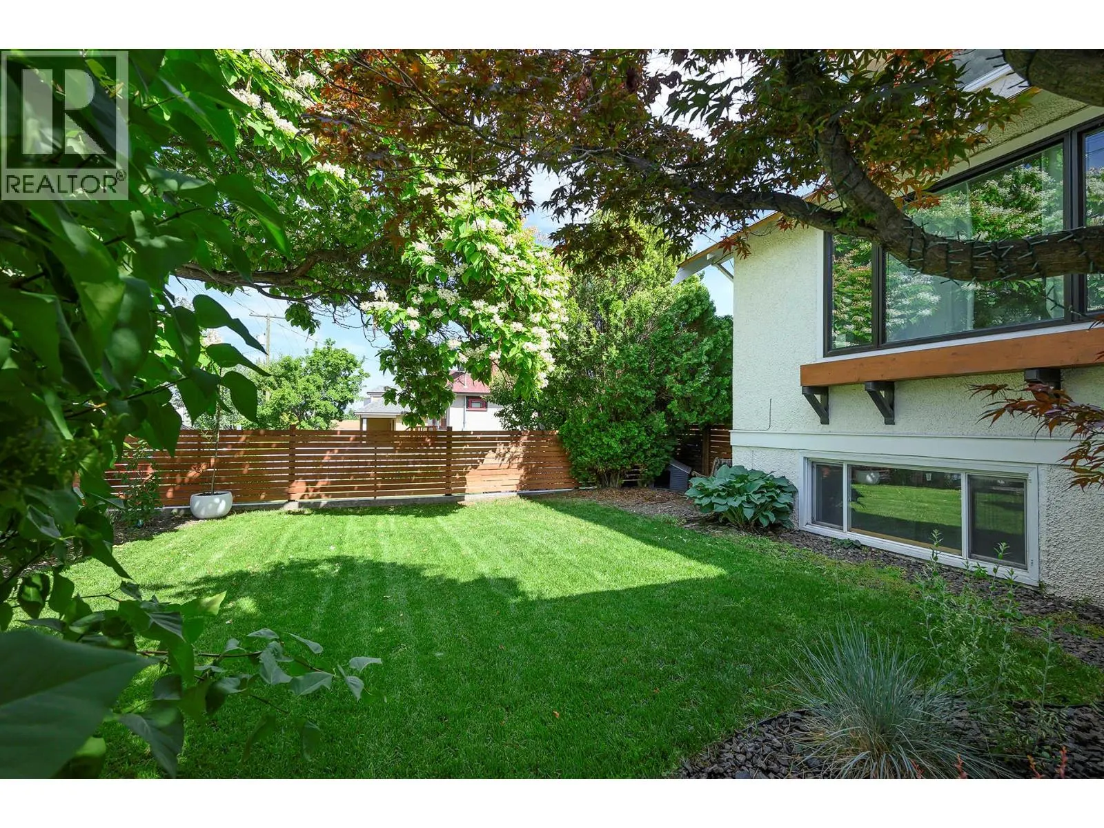 707 NICOLA Street