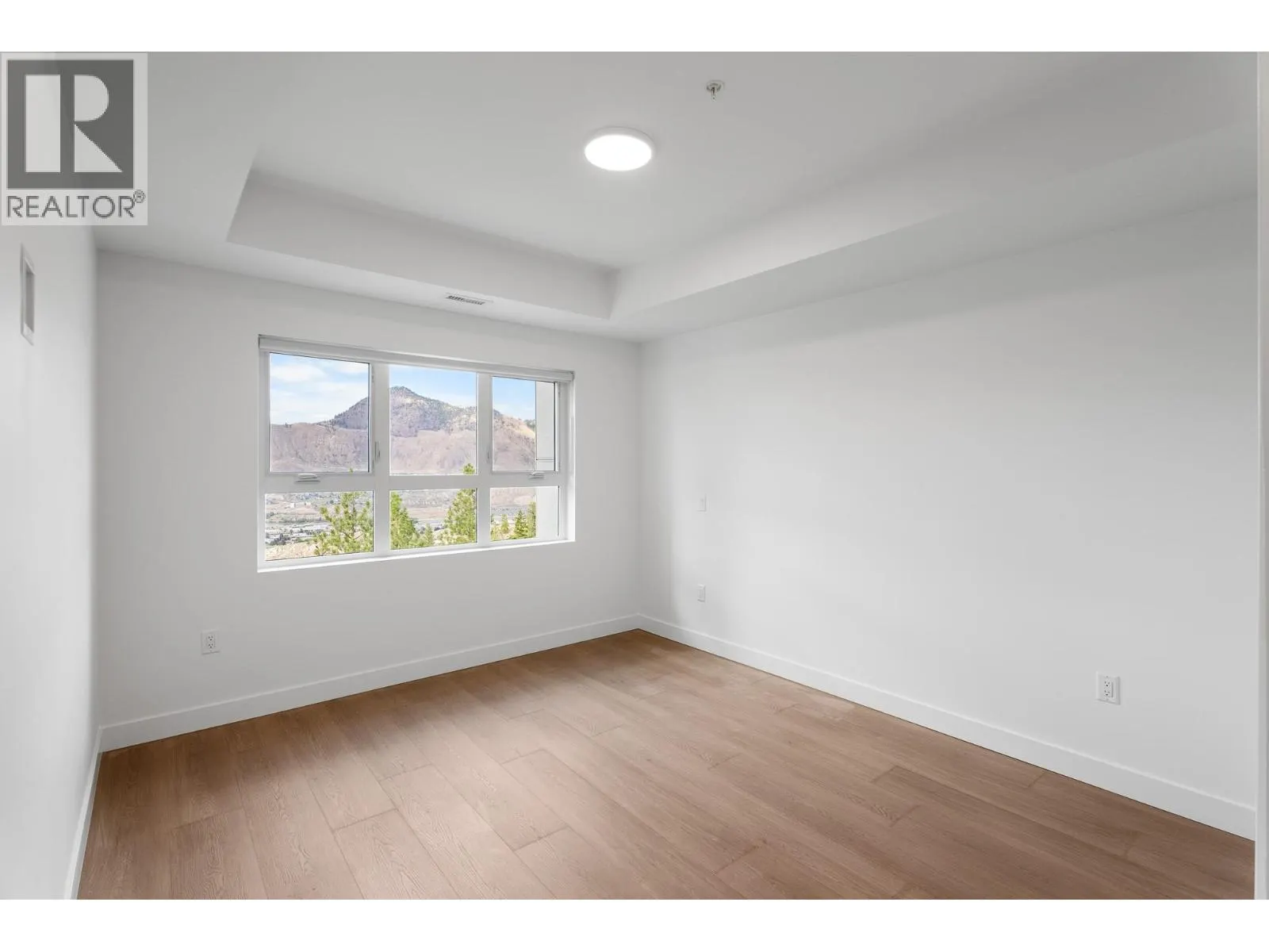 1844 Qu'Appelle Boulevard Unit# 205