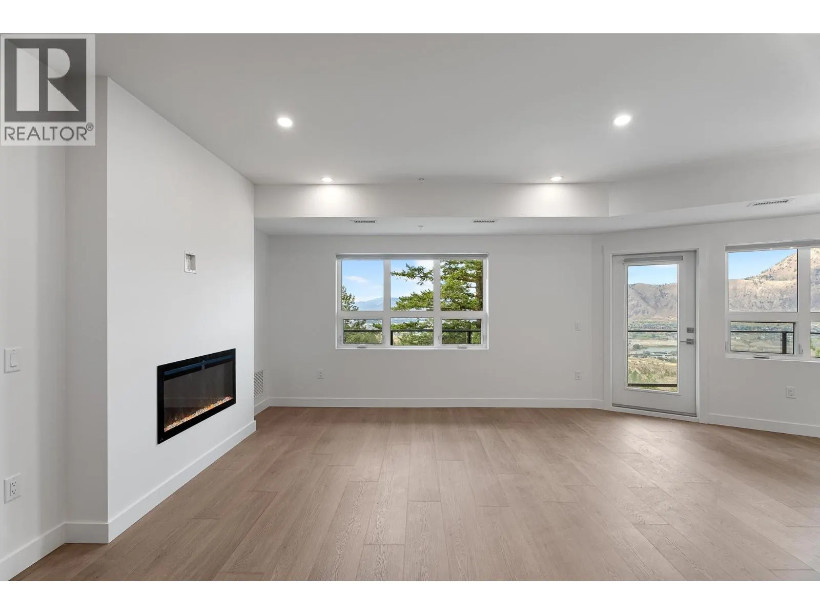 1844 Qu'Appelle Boulevard Unit# 205
