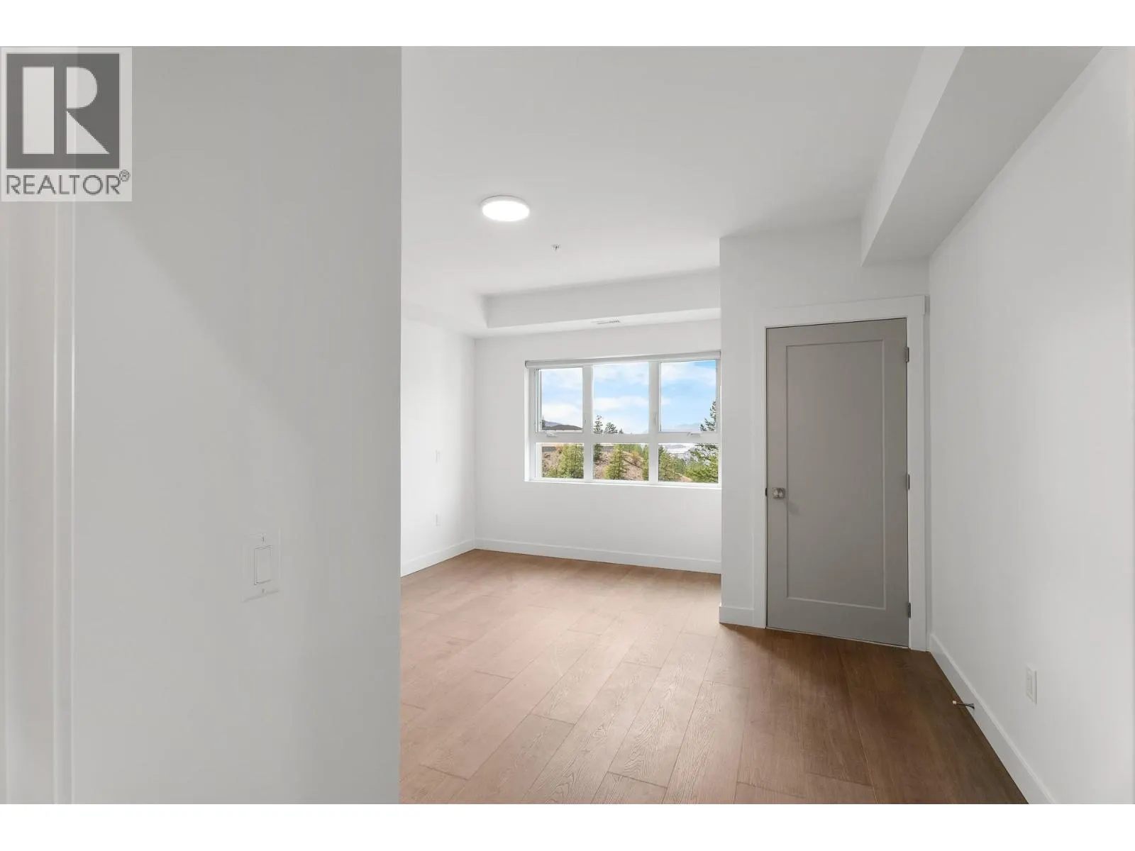 1844 Qu'Appelle Boulevard Unit# 205