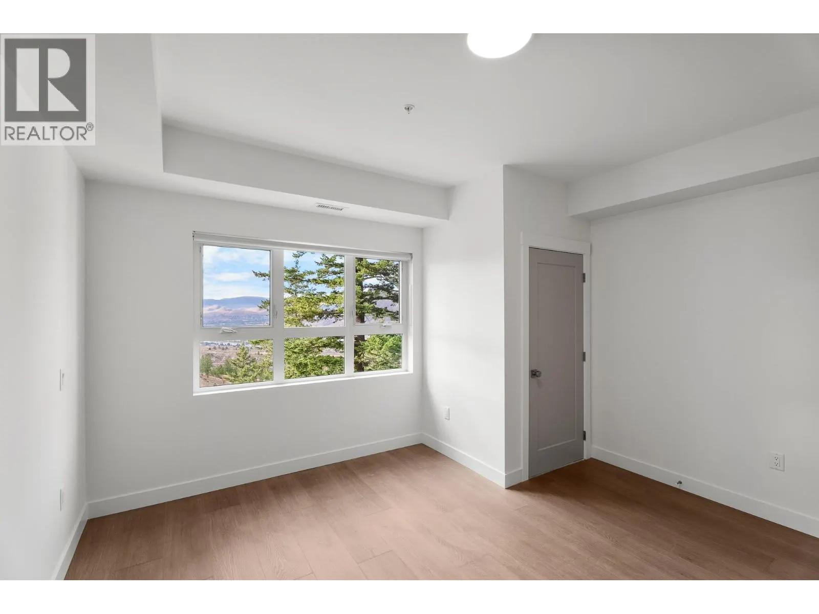 1844 Qu'Appelle Boulevard Unit# 205