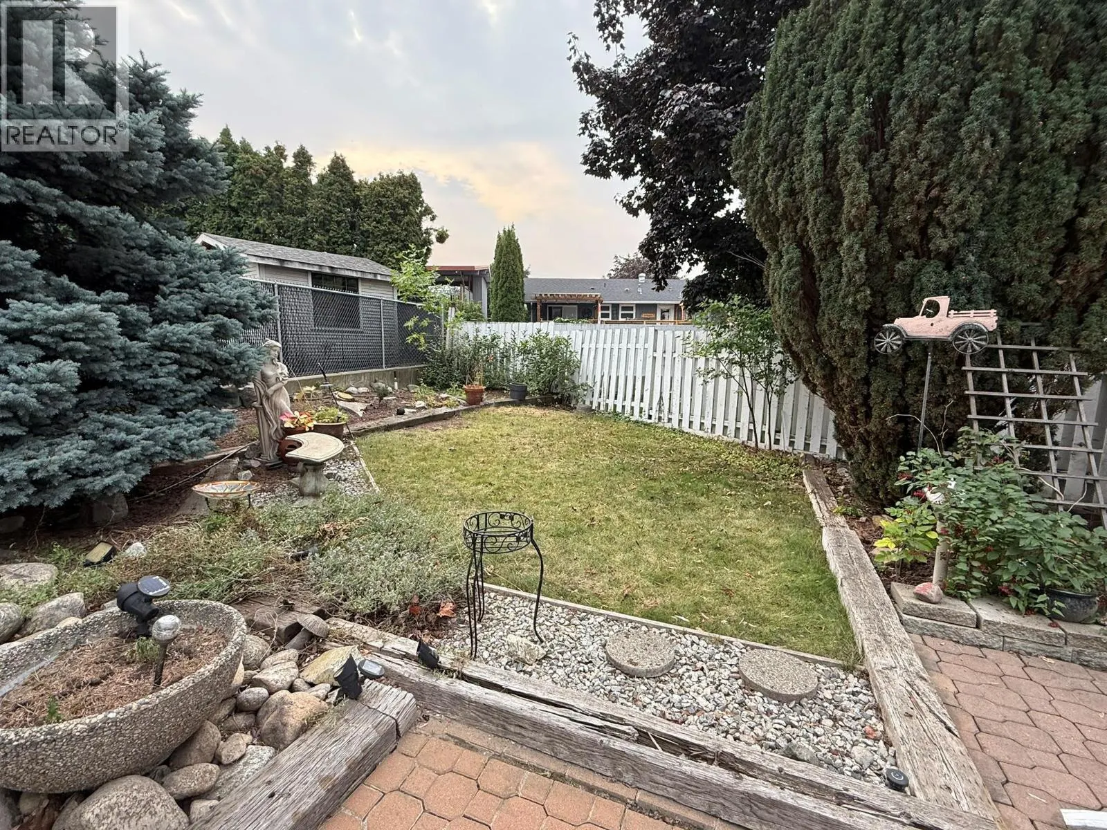 162 Duncan Place
