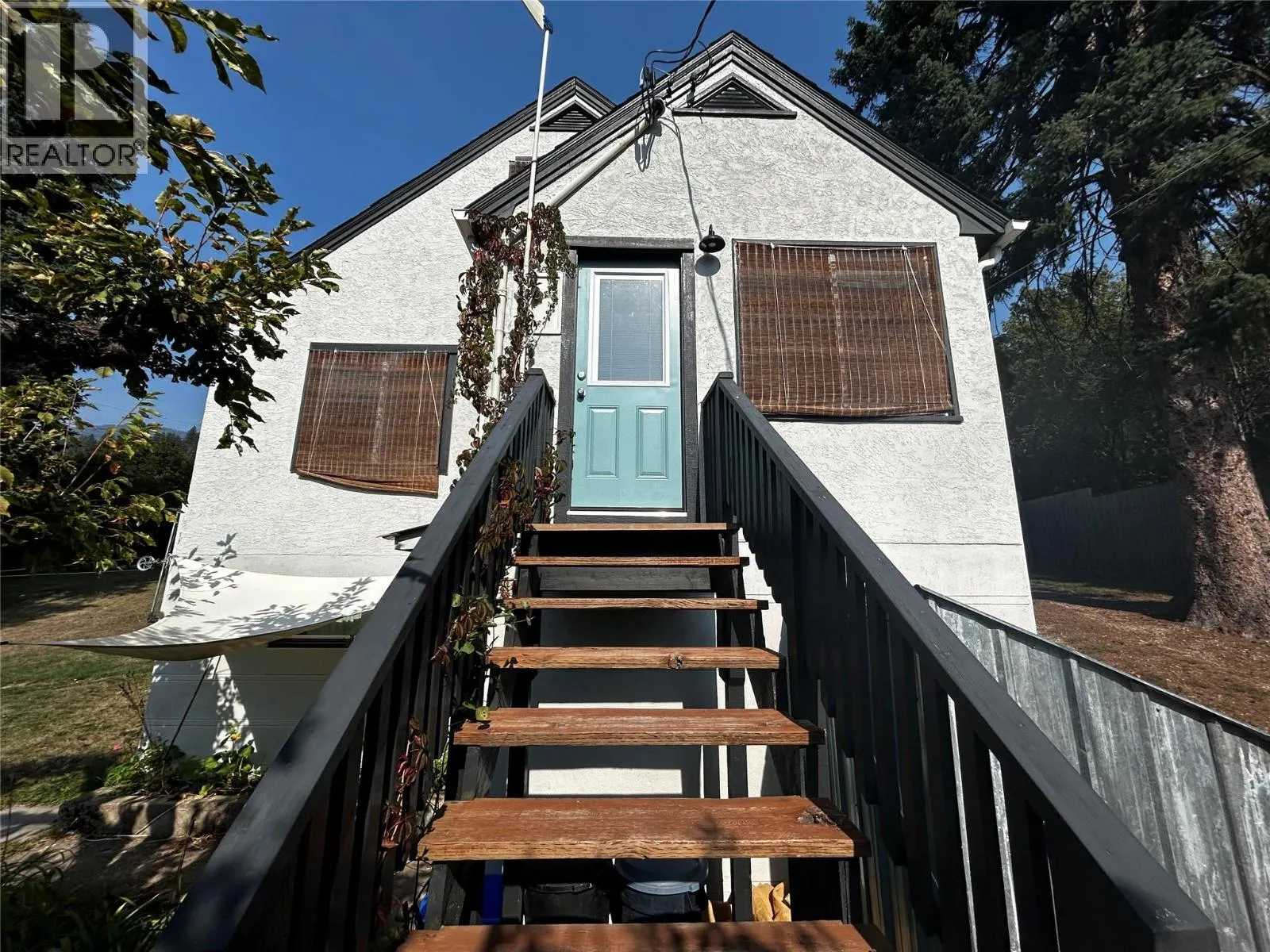 3385 Upper Levels Road