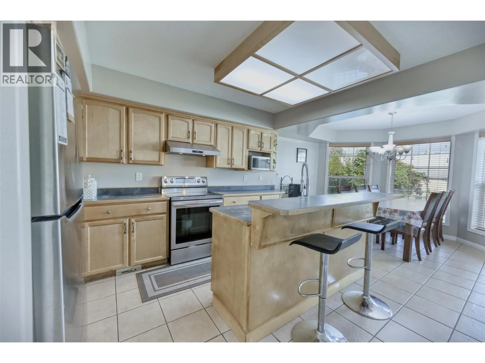 270 WILLOWS Place