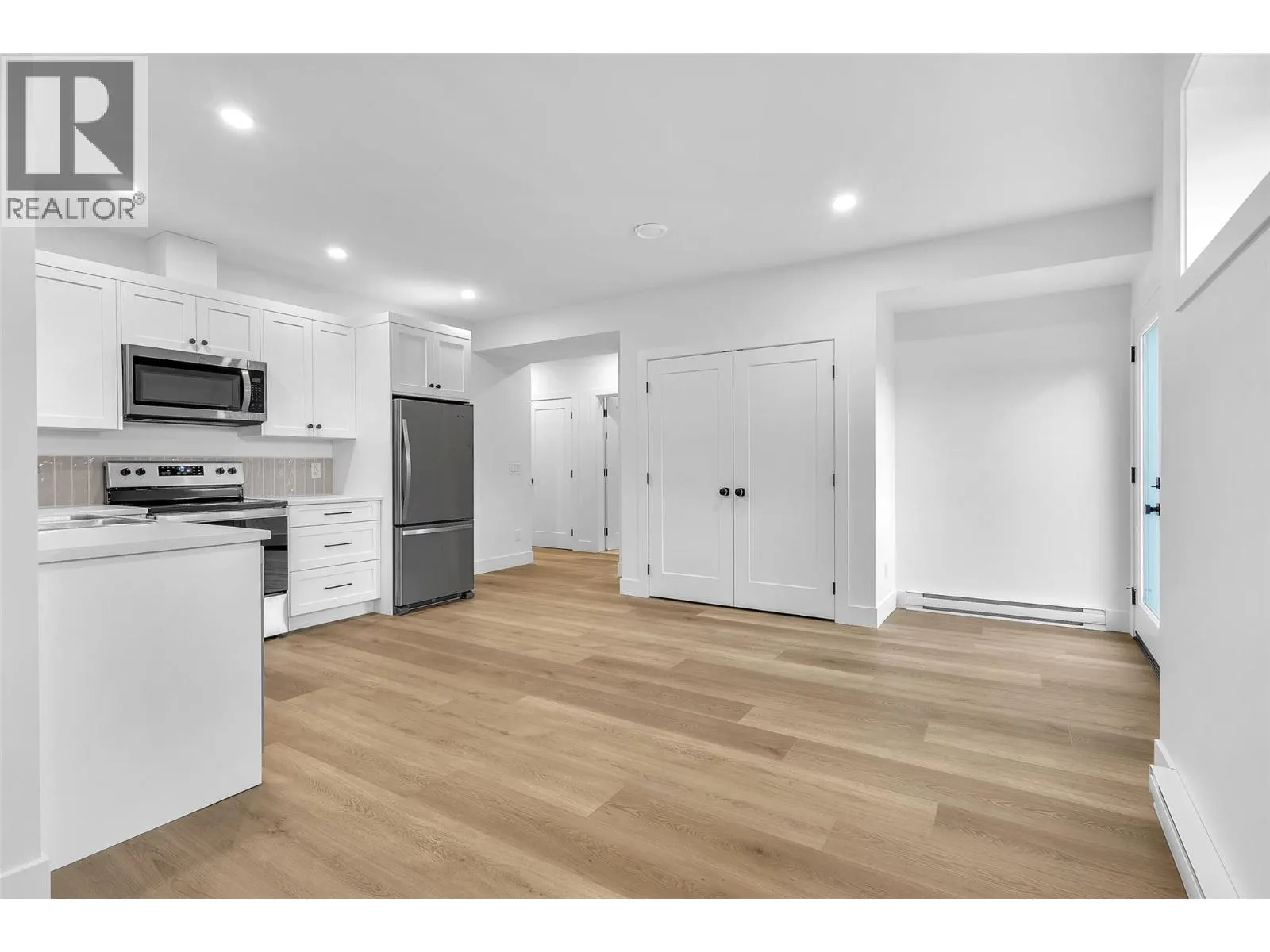 1439 Whistling Pine Place