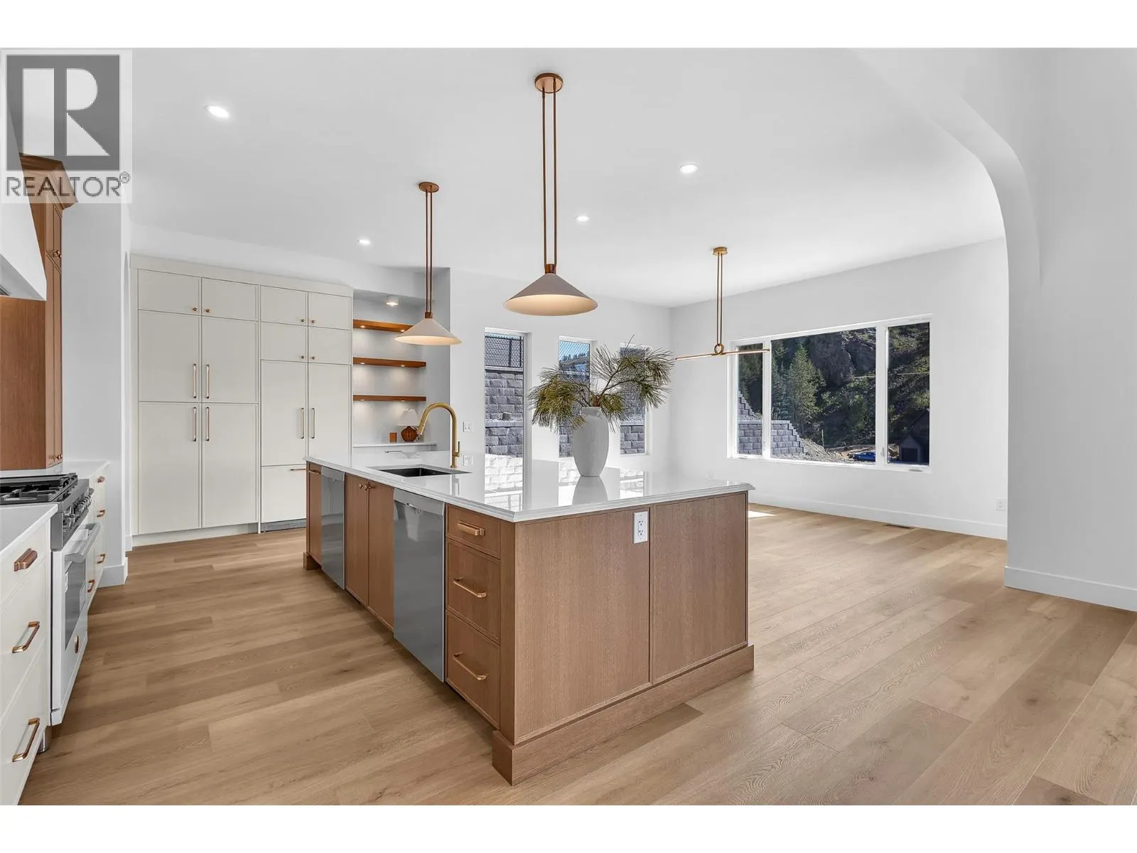 1439 Whistling Pine Place