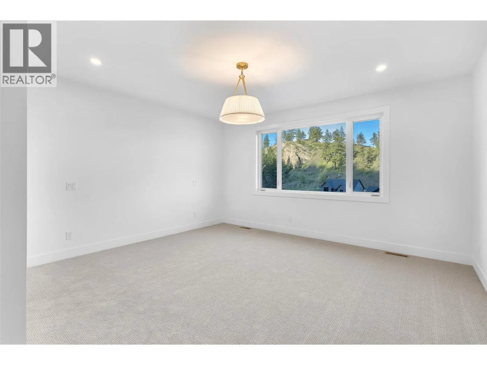 1439 Whistling Pine Place