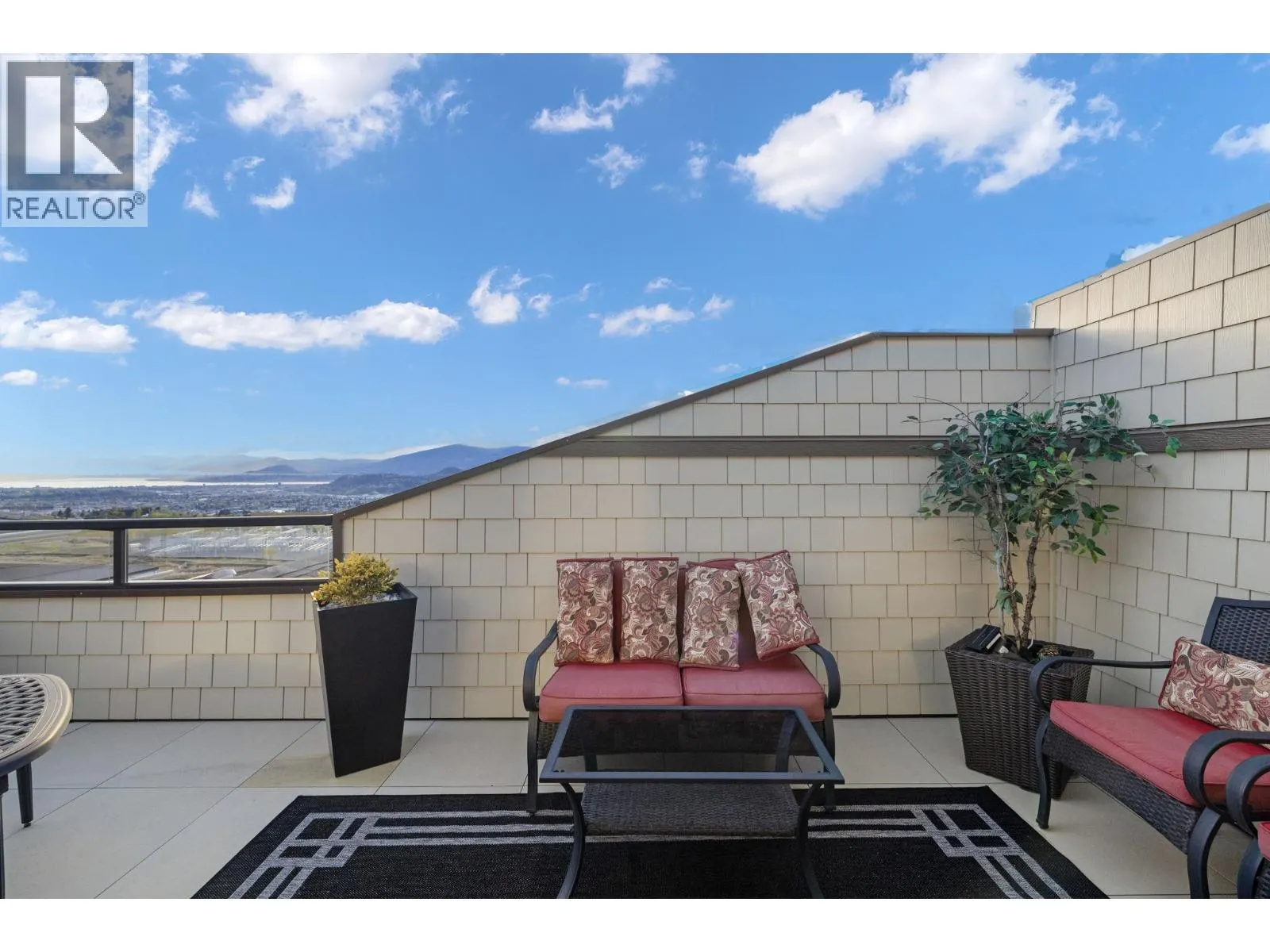 1474 Summer Crescent