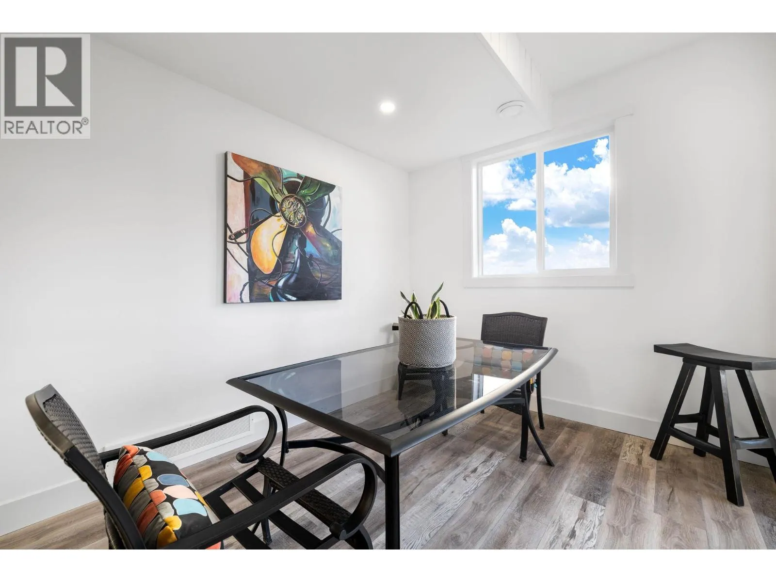 1474 Summer Crescent