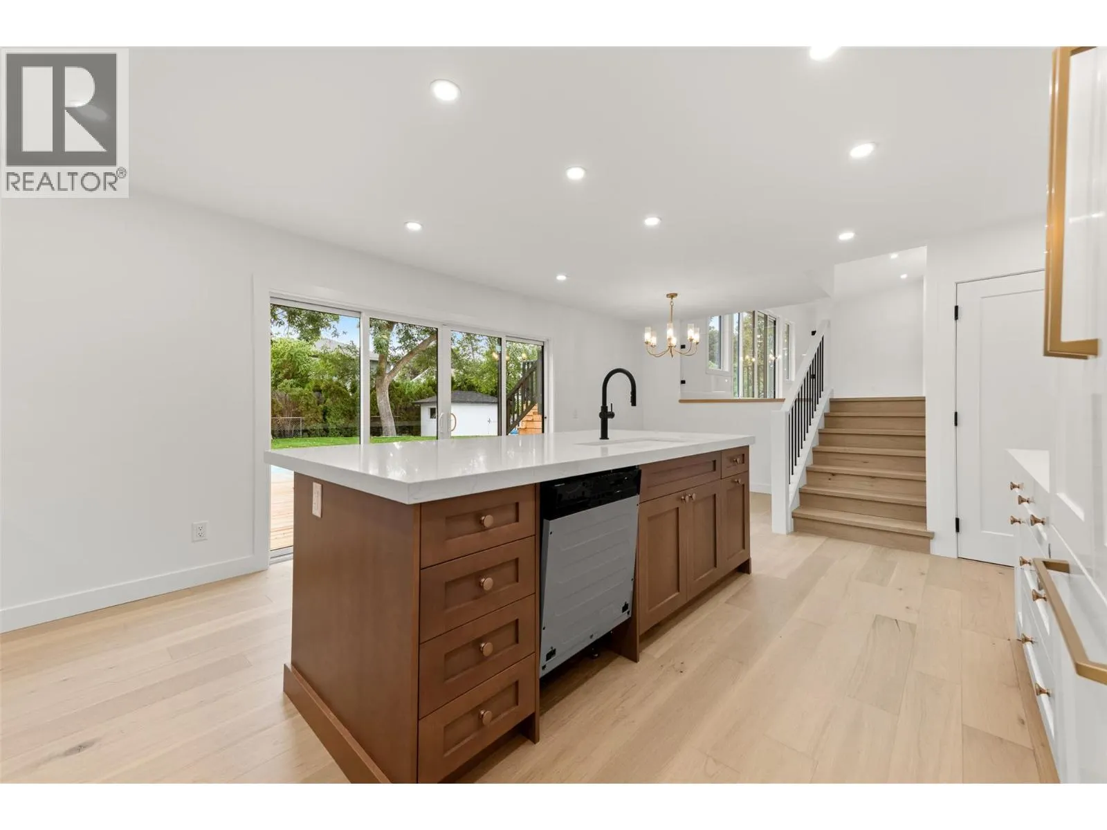 565 Sarsons Road