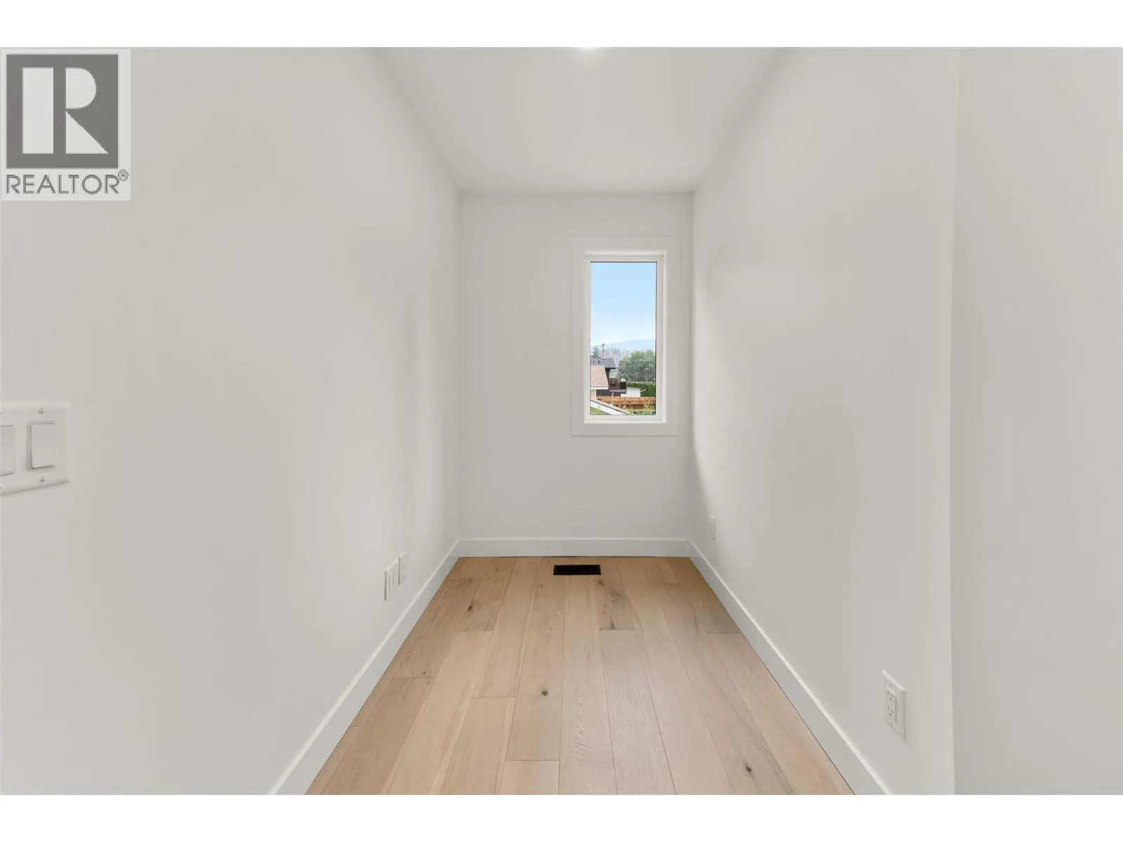565 Sarsons Road