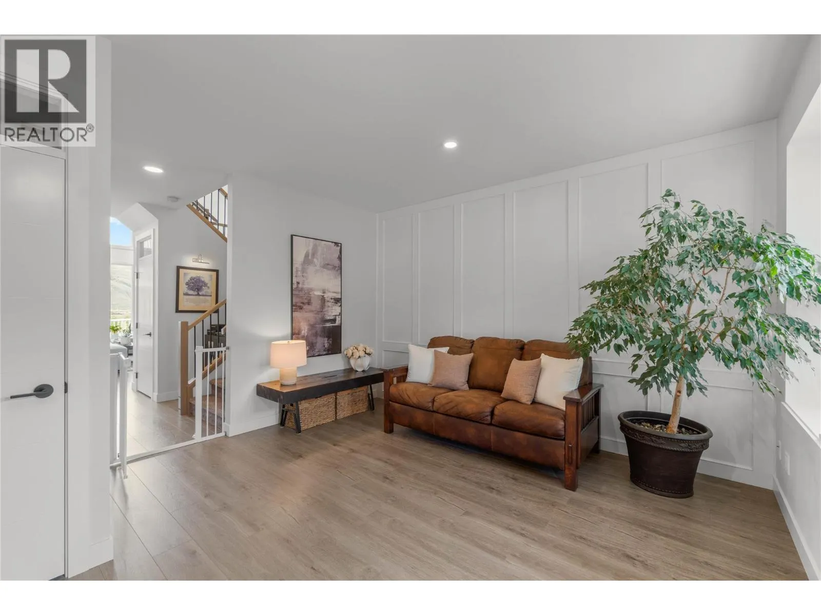821 WOODRUSH Drive