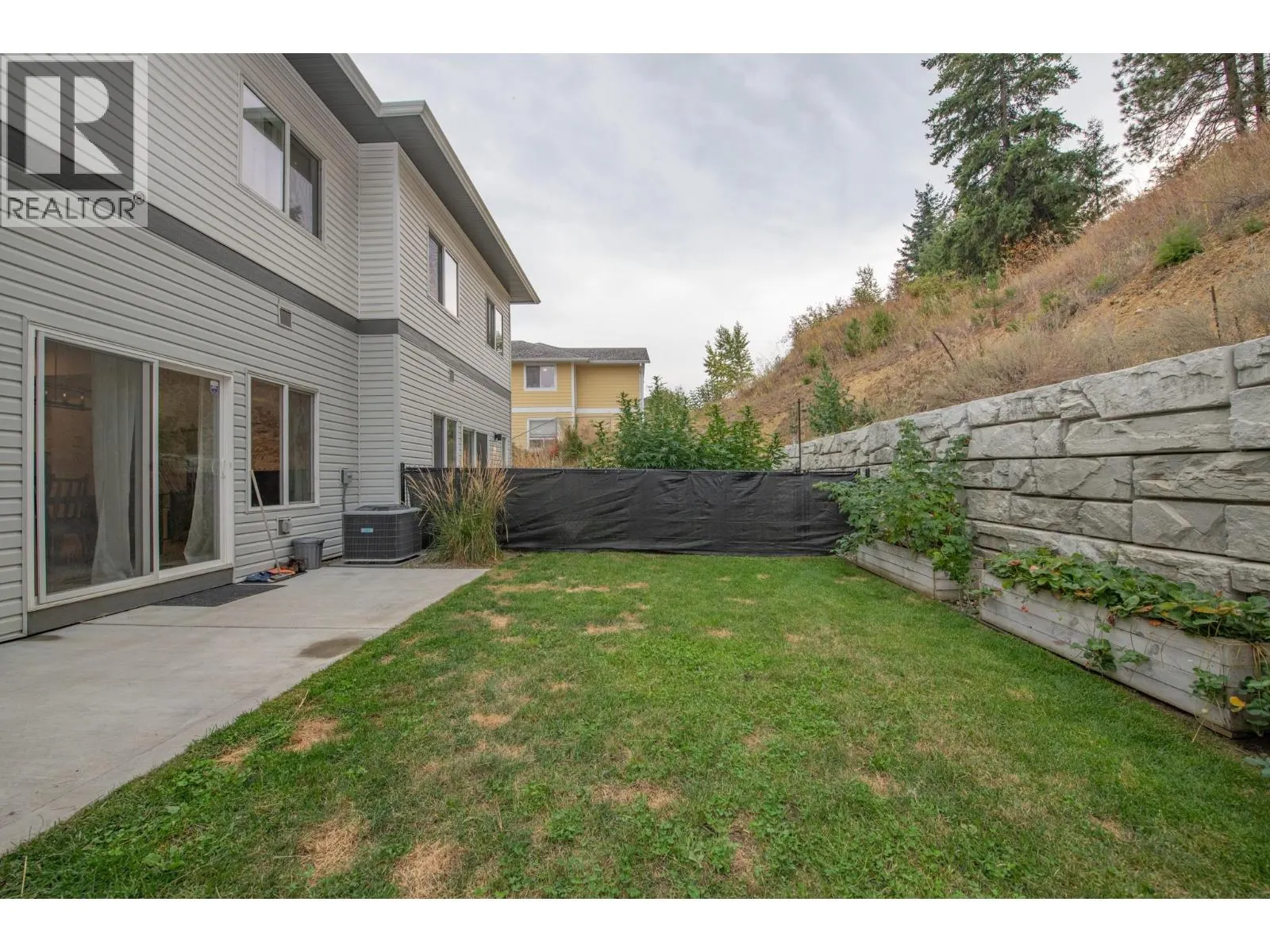 2074 Mountain View Avenue Unit# 220