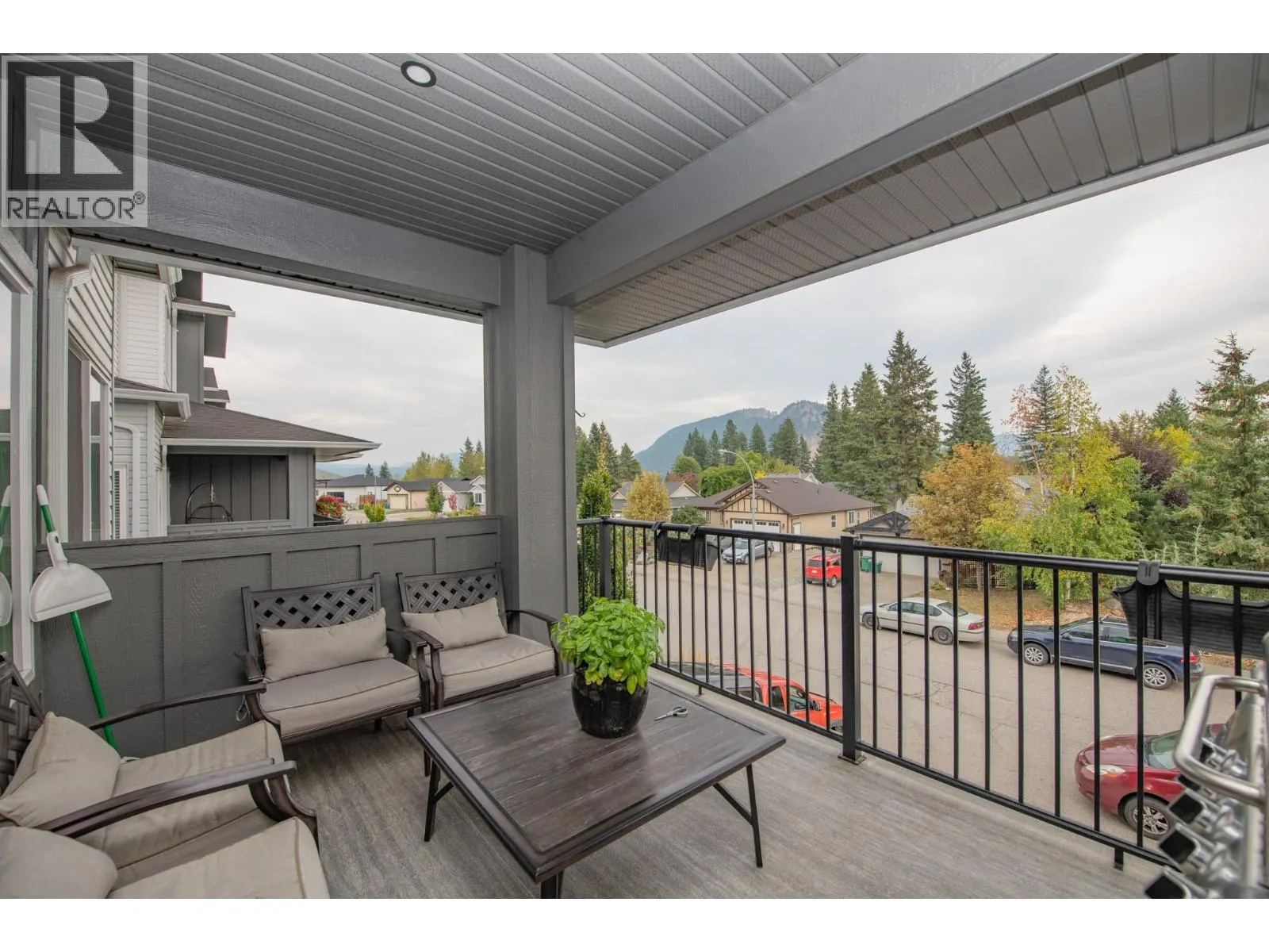 2074 Mountain View Avenue Unit# 220