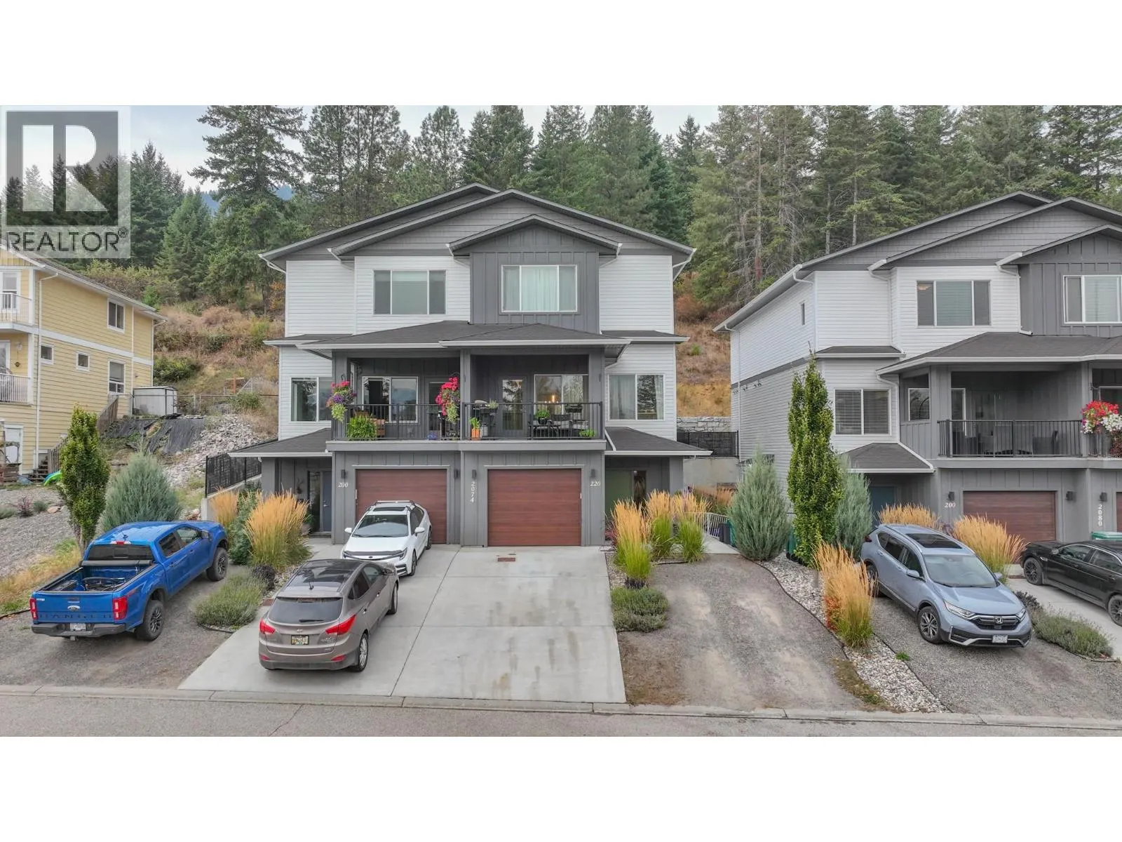 2074 Mountain View Avenue Unit# 220
