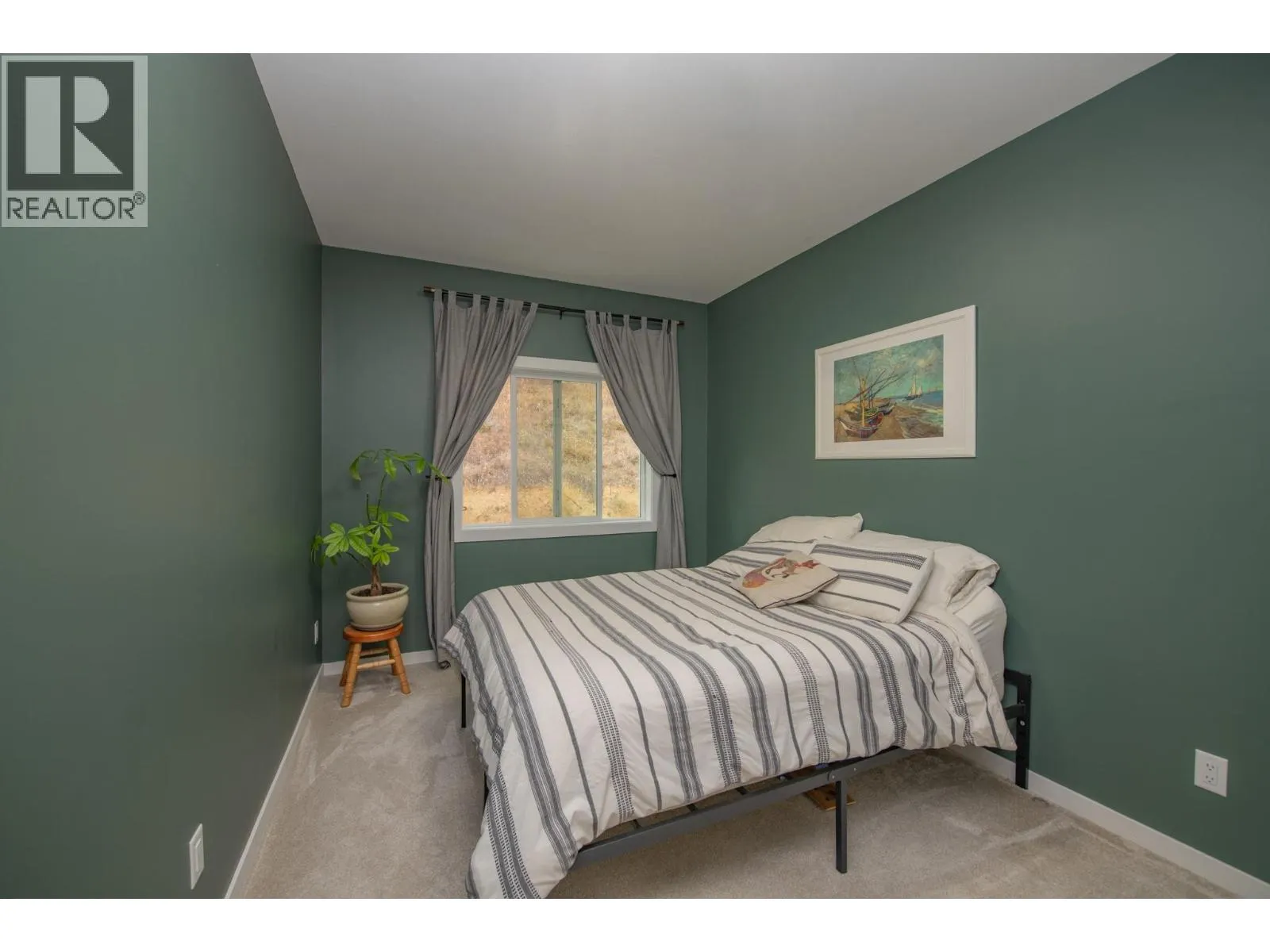 2074 Mountain View Avenue Unit# 220
