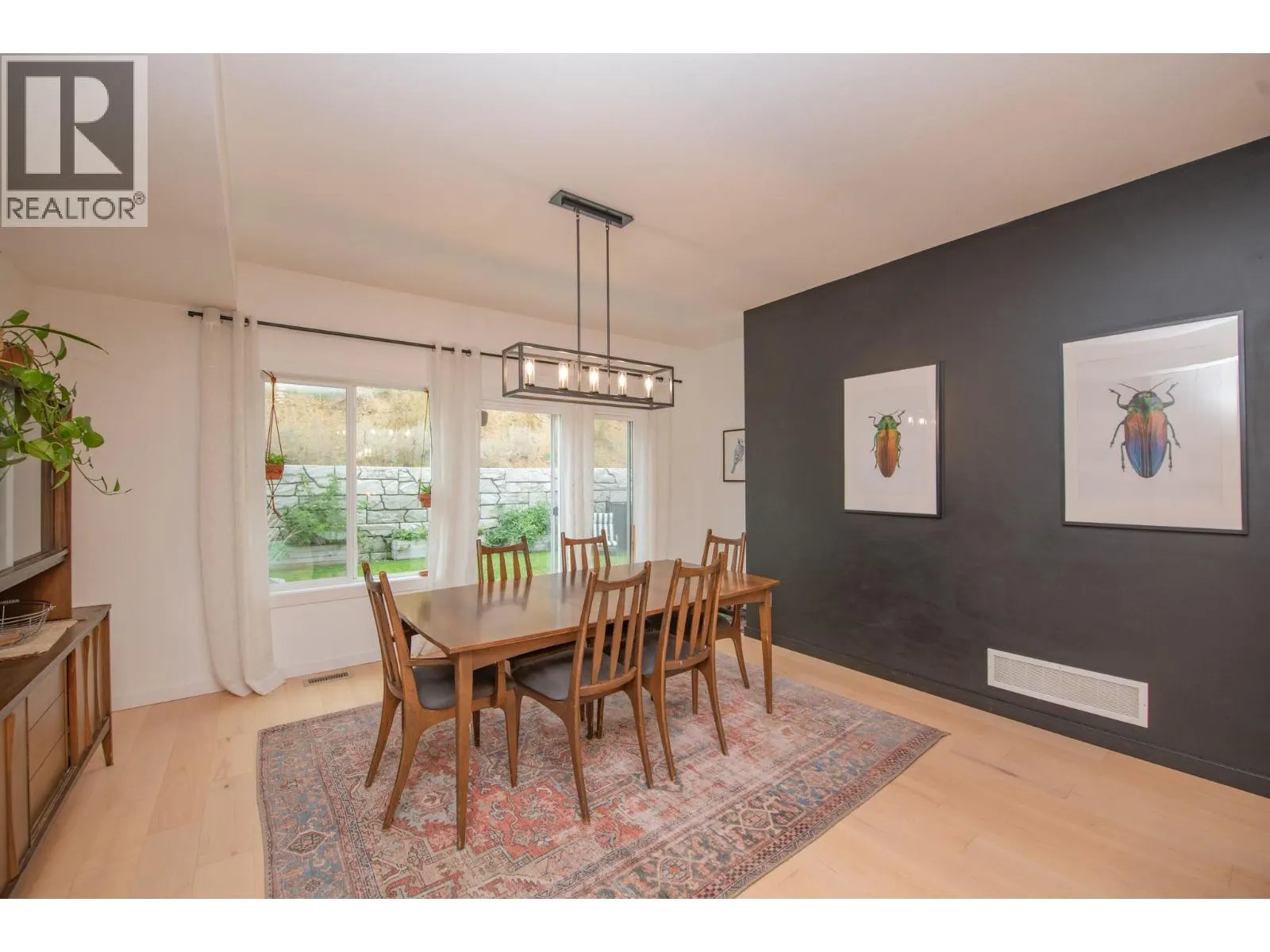 2074 Mountain View Avenue Unit# 220