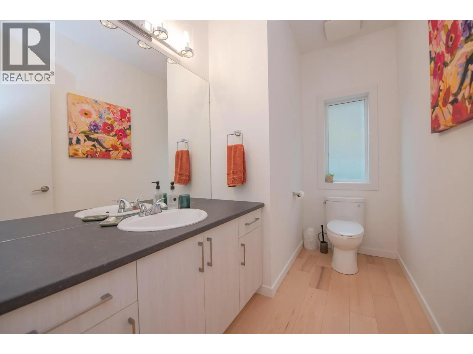 2074 Mountain View Avenue Unit# 220