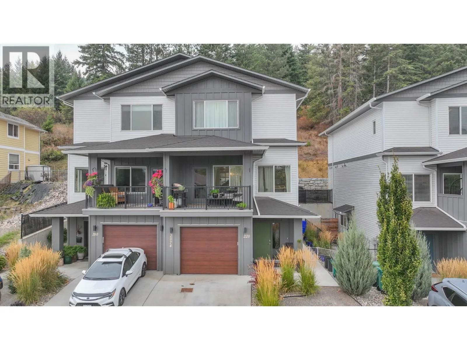 2074 Mountain View Avenue Unit# 220