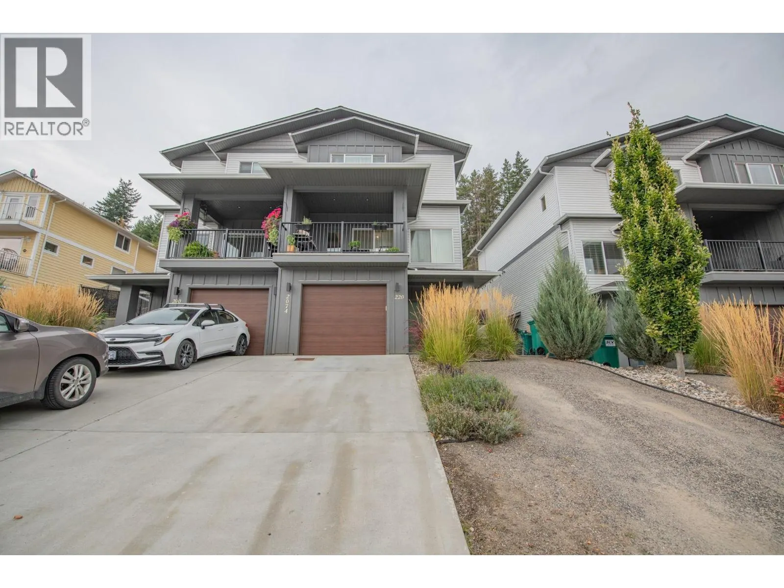 2074 Mountain View Avenue Unit# 220